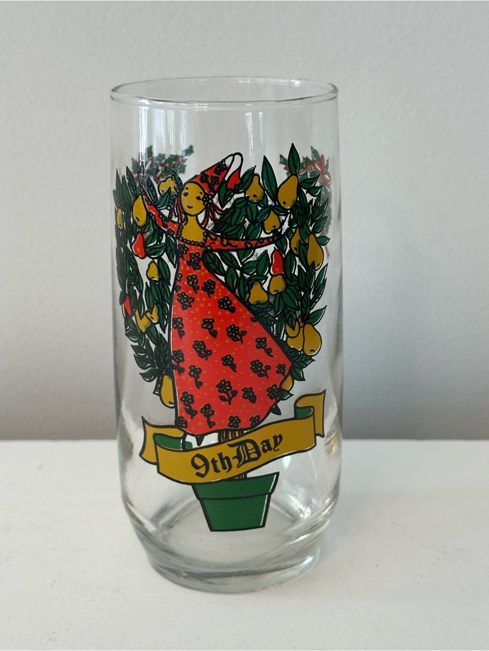 Vintage 12 Days of Christmas 9th Day Glass 9 Ladies 12 oz Anchor Hocking MCM